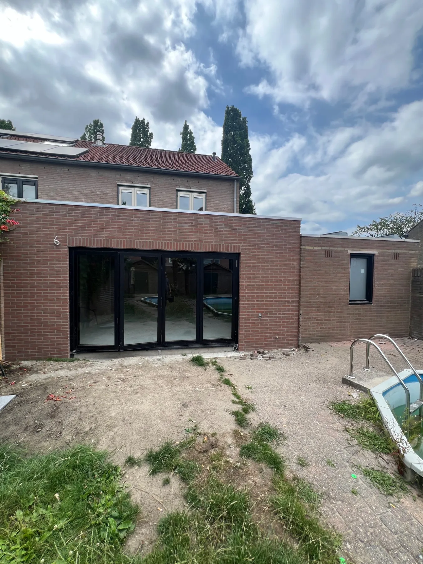 Gerealiseerde aanbouw en opbouw